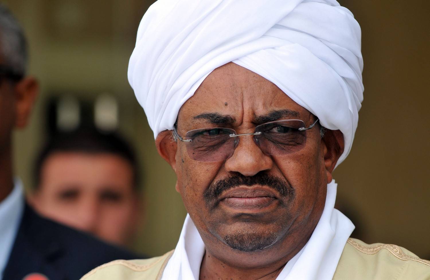 sudan-s-presidential-aide-uk-official-discuss-bilateral-relations